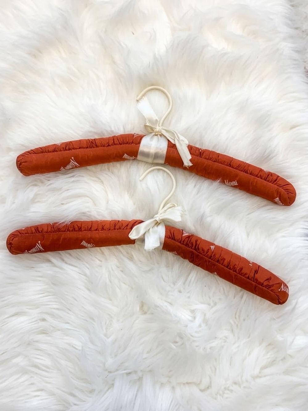 Neiman Marcus Vintage logo in Rust Clothing  Hanger Set